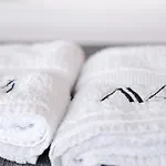 Avanel Signature Отель