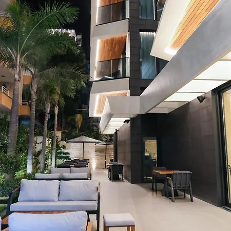 Avanel Signature 5* Sarandë