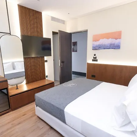 فندق Avanel Signature 5*