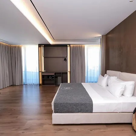 Avanel Signature Hotel Sarande