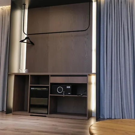 Avanel Signature