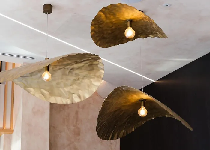 Avanel Signature Hotel 5*